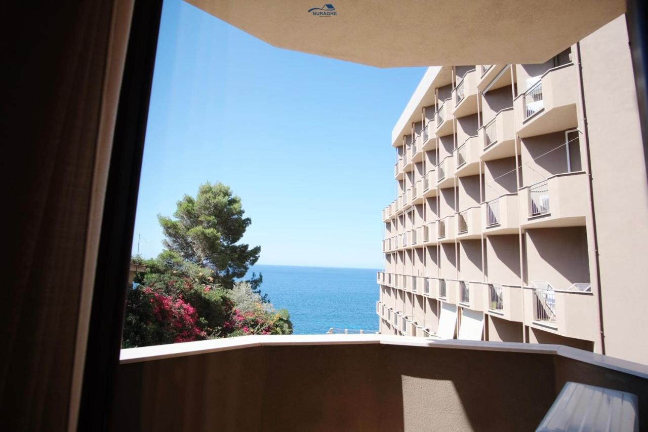 Nuraghe Apartments 特乌拉达 外观 照片